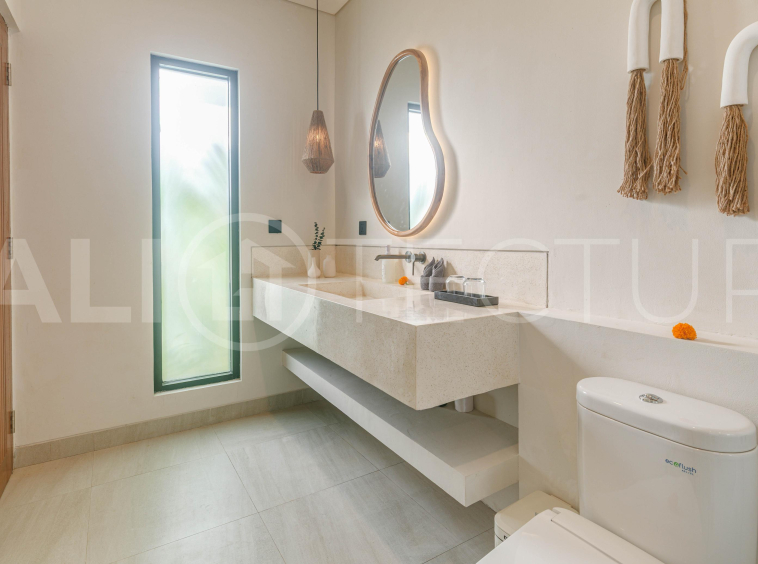 Brand New 5 Bedroom Leasehold Villa for Sale in Tumbak Bayuh 14