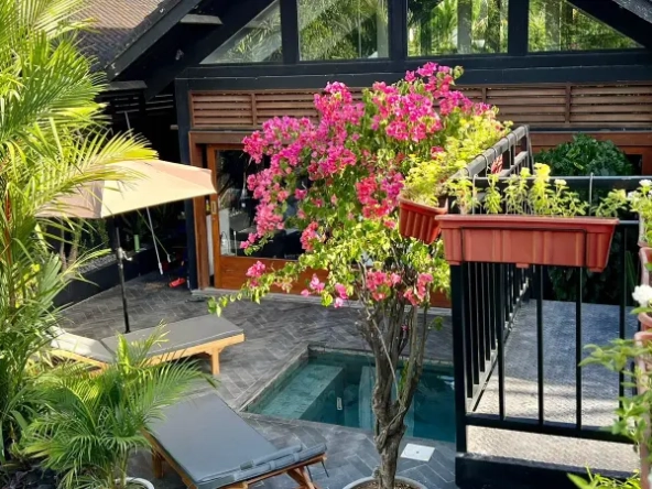 Modern Tropical 4-Bedroom Villa Complex in Pererenan12