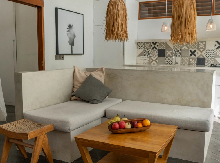 Modern Tropical 4-Bedroom Villa Complex in Pererenan6