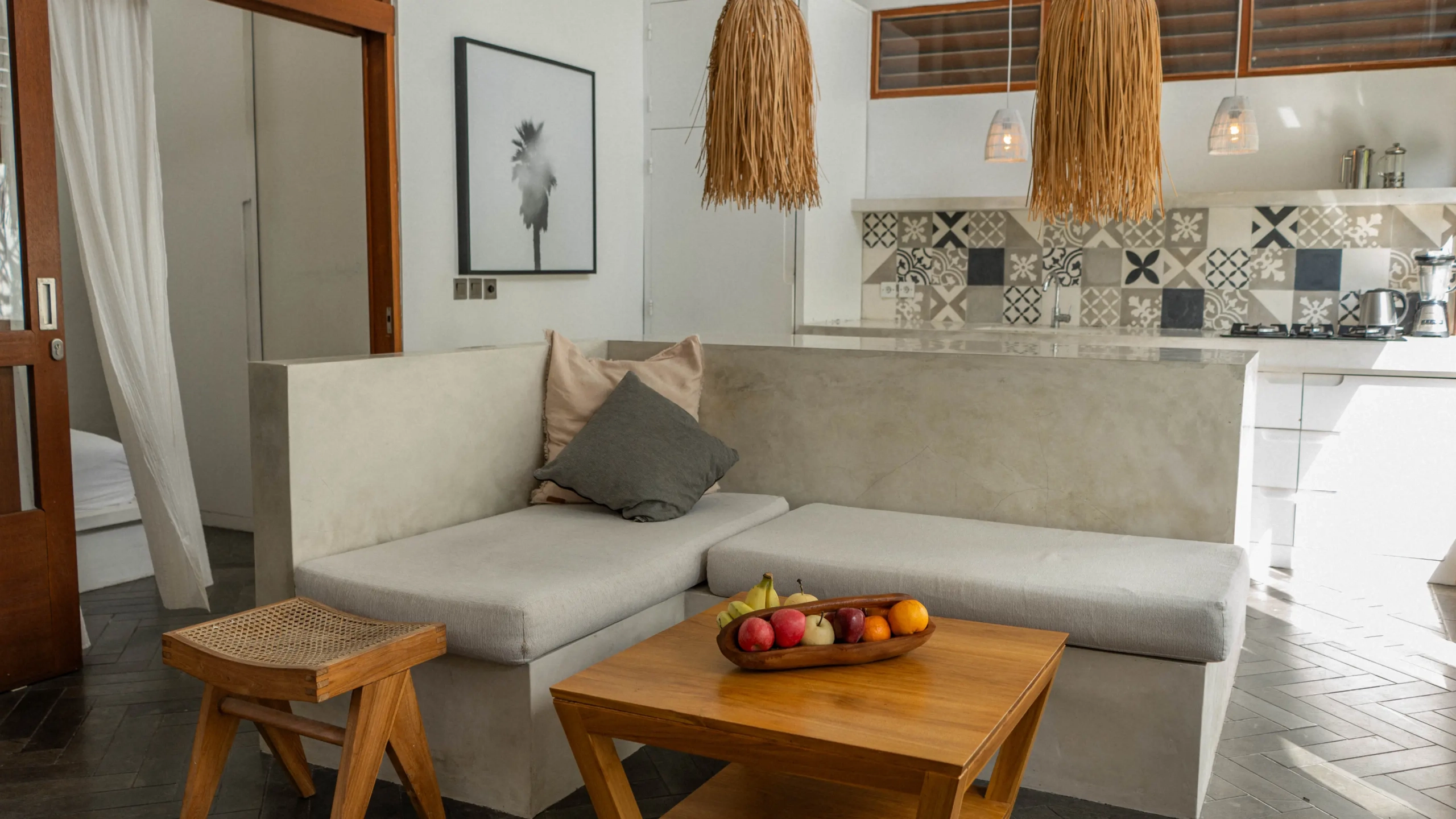 Modern Tropical 4-Bedroom Villa Complex in Pererenan6