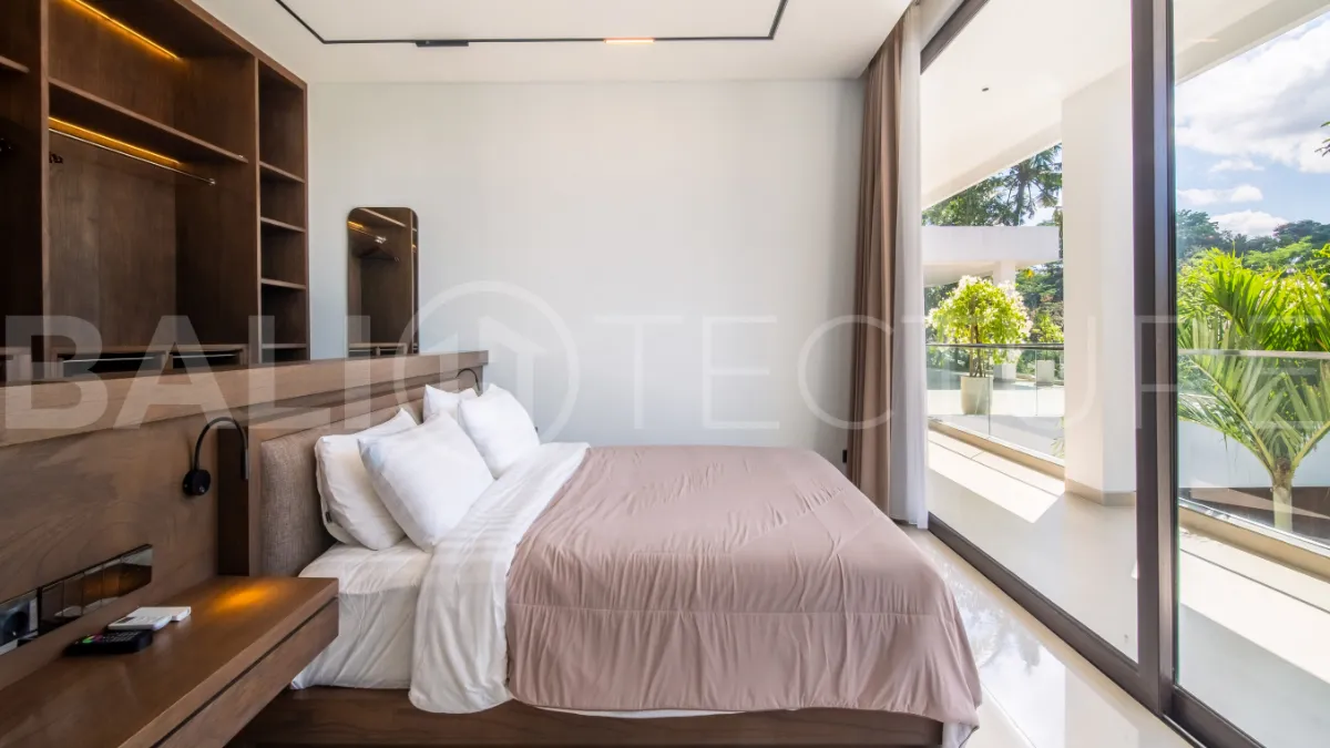 Contemporary-Jungle-View-Villa-Retreat-for-Sale-in-Pejeng-Ubud-48