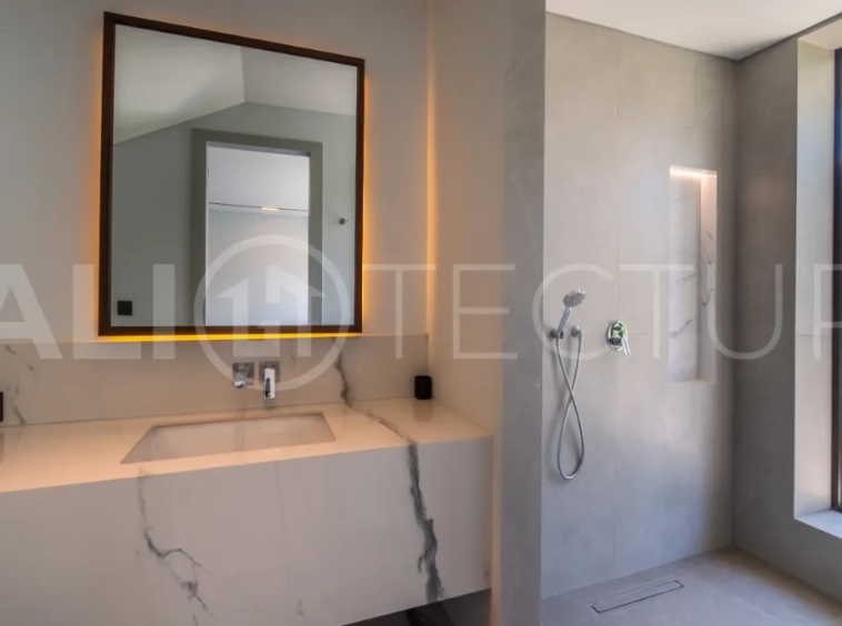 Contemporary-Jungle-View-Villa-Retreat-for-Sale-in-Pejeng-Ubud-59