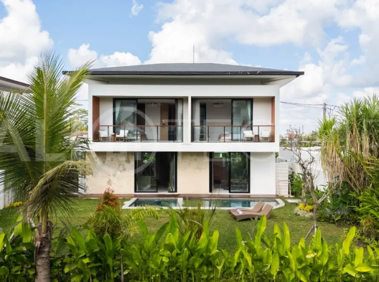Modern Minimalist 2 Bedroom Villa with Spacious Garden in Quiet Ubud Area3