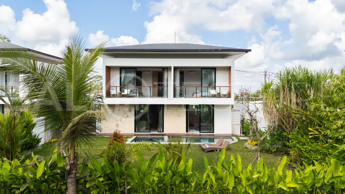 Modern Minimalist 2 Bedroom Villa with Spacious Garden in Quiet Ubud Area3
