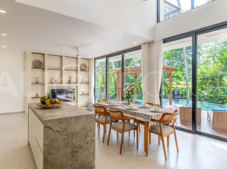 Spacious 3 Bedroom Luxury Villa in a Quiet Area Just Minutes from Ubud Center15