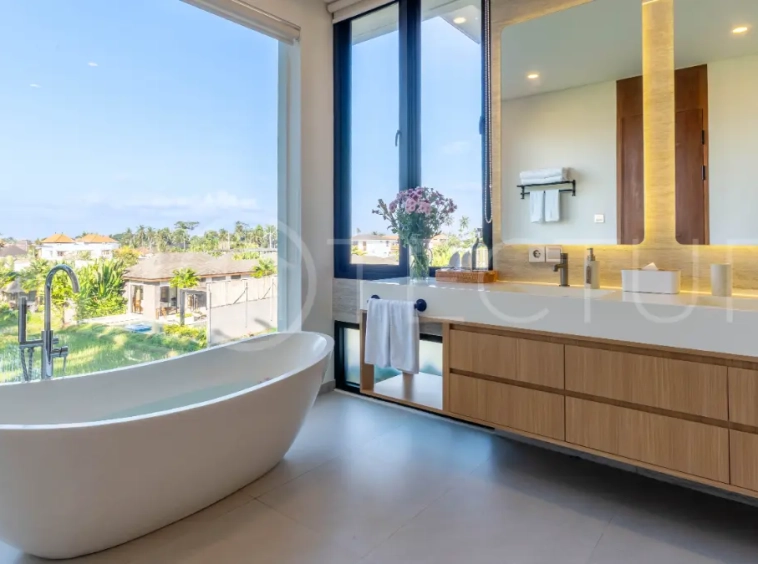 Spacious 3 Bedroom Luxury Villa in a Quiet Area Just Minutes from Ubud Center6