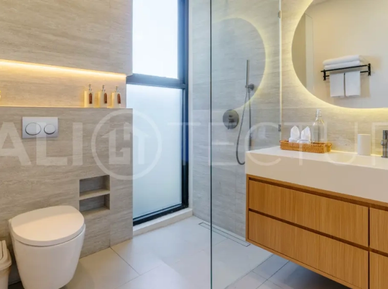 Spacious 3 Bedroom Luxury Villa in a Quiet Area Just Minutes from Ubud Center8