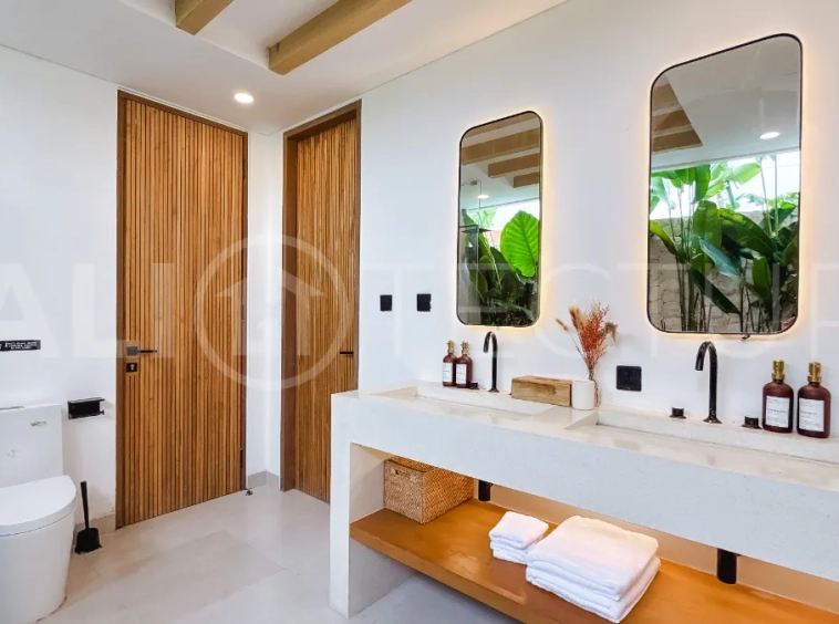 Ocean-View-3-Bedroom-Tropical-Villa-for-Sale-near-Cemagi-Beach-68