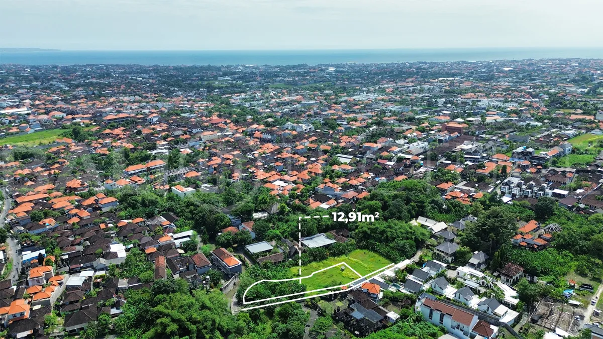 Residential-Land-for-Sale-in-a-Peaceful-Area-between-Kerobokan-and-Canggu-1