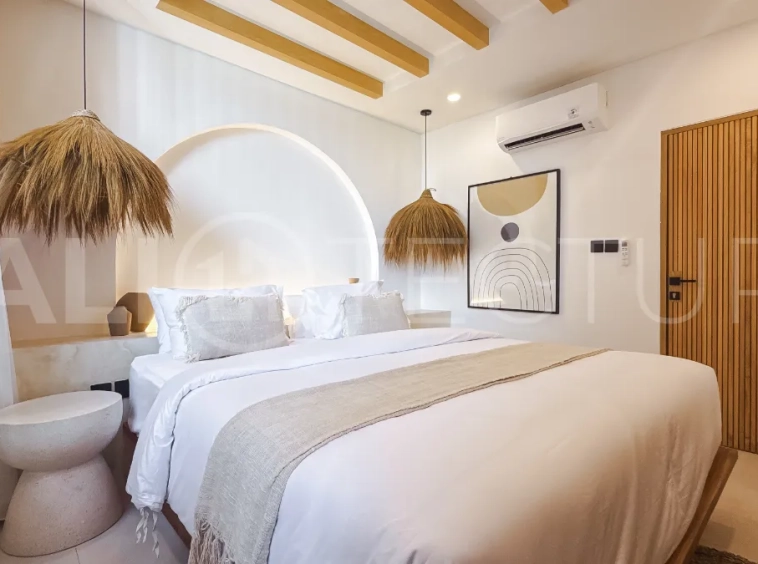 Stunning-Ricefield-View-2-Bedroom-Villa-for-Sale-in-Cemagi-113
