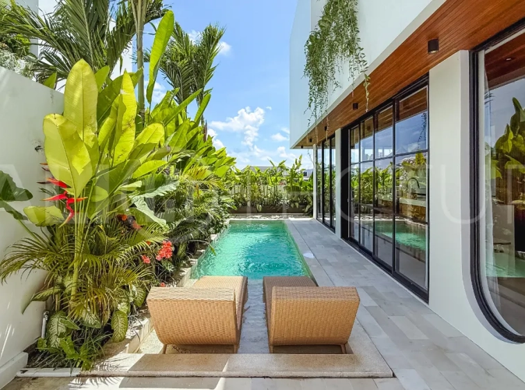 Stunning-Ricefield-View-2-Bedroom-Villa-for-Sale-in-Cemagi-118