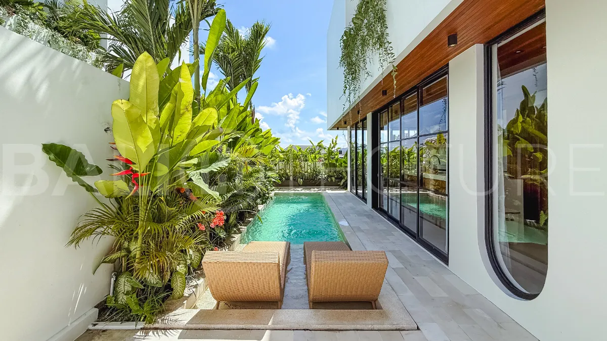 Stunning-Ricefield-View-2-Bedroom-Villa-for-Sale-in-Cemagi-118