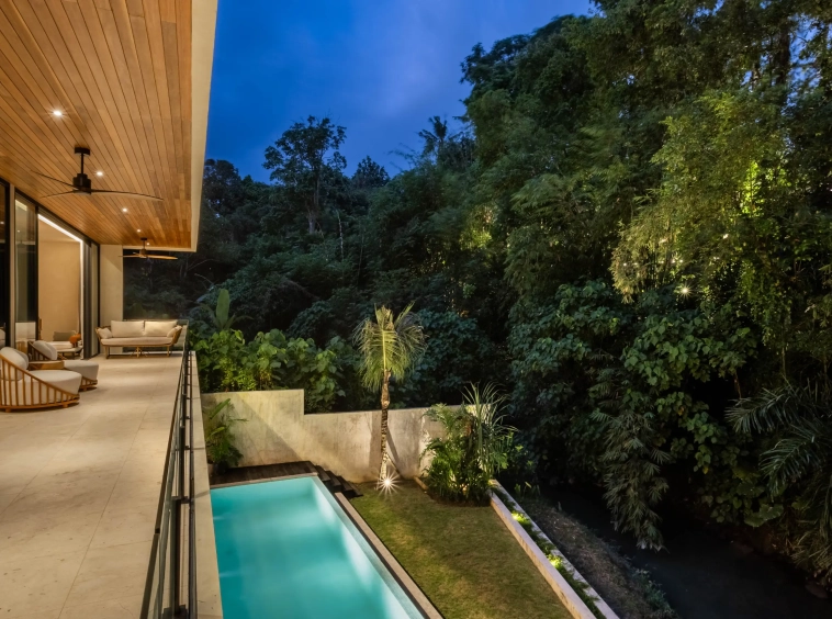 Luxury Riverside Villa in Tumbak Bayuh, Prime Residential Investment7