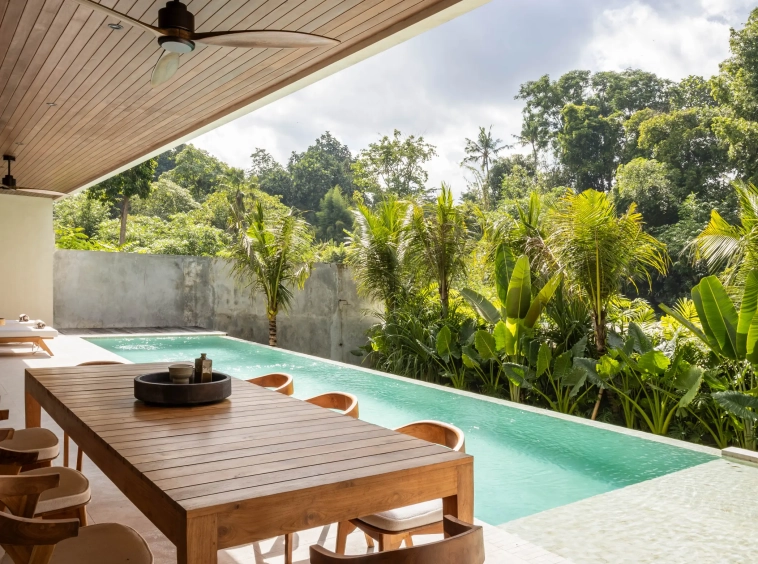 Luxury Riverside Villa in Tumbak Bayuh, Prime Residential Investment13