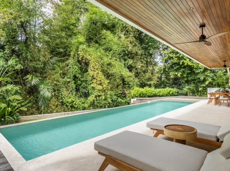Luxury Riverside Villa in Tumbak Bayuh, Prime Residential Investment15