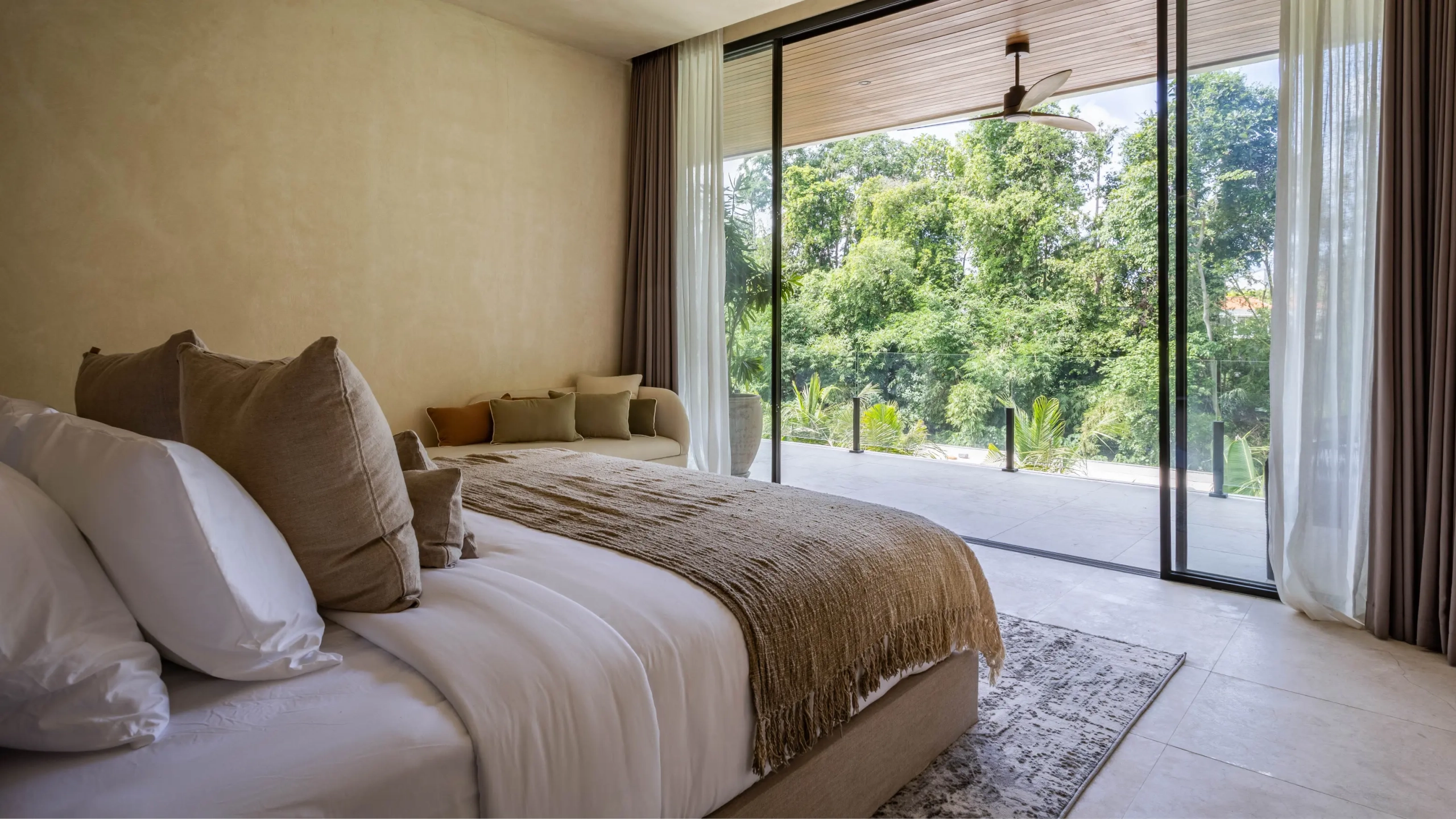 Luxury Riverside Villa in Tumbak Bayuh, Prime Residential Investment19