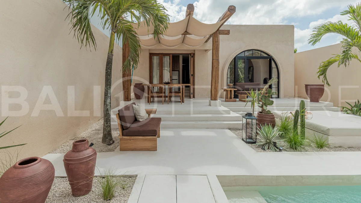 2-Units-Middle-Eastern-Inspired-Villa-for-Sale-in-Canggu-Padang-Linjong-9