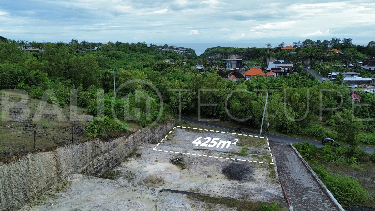 Commercial-Streetfront-Land-for-Sale-in-Melasti-1