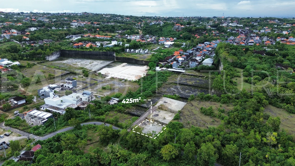 Commercial-Streetfront-Land-for-Sale-in-Melasti-3