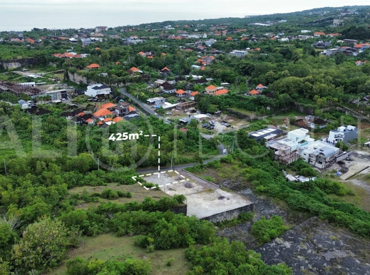 Commercial-Streetfront-Land-for-Sale-in-Melasti-4