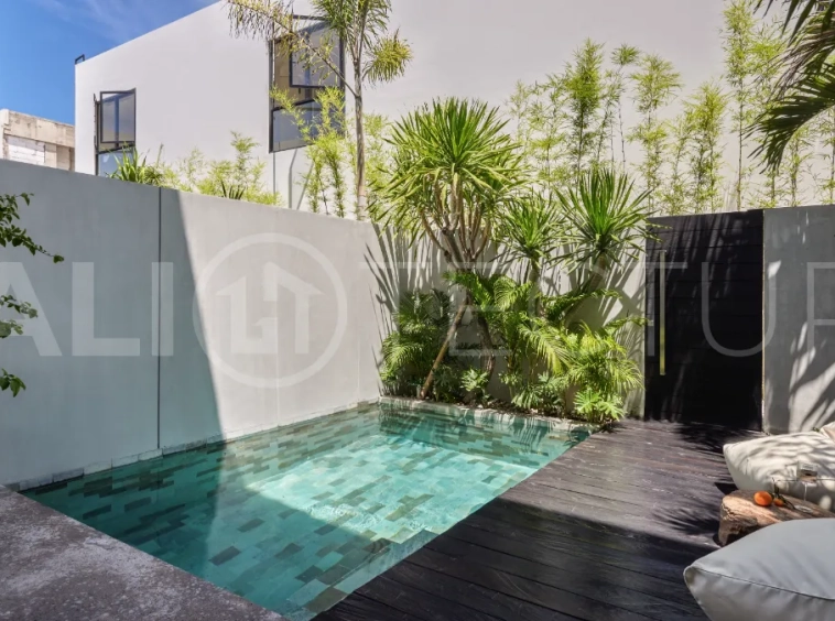 Modern-3-Bedroom-Villa-for-Sale-in-The-Heart-of-Umalas-63