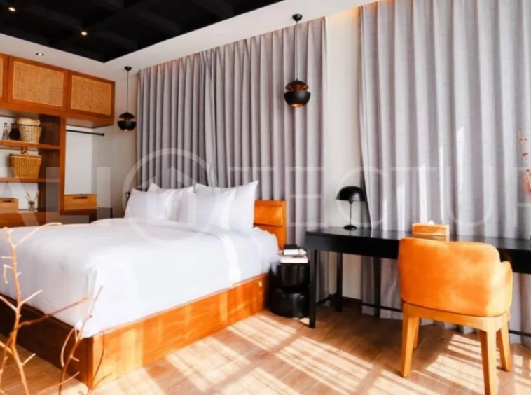 Prime-Location-3-Bedroom-Exclusive-Villa-for-Sale-near-Berawa-Beach-7