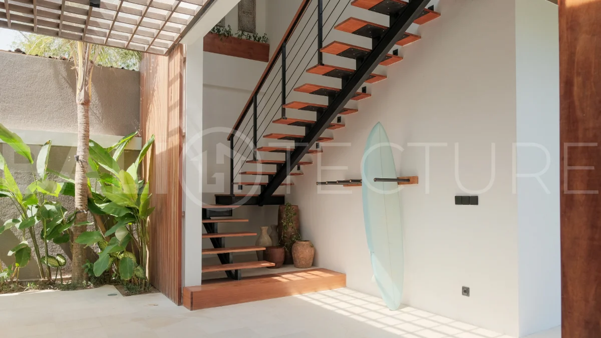 Ricefield-View-4-Bedroom-Villa-for-Sale-in-Tanah-Lot-2