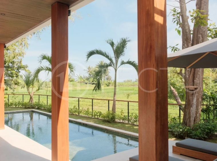 Ricefield-View-4-Bedroom-Villa-for-Sale-in-Tanah-Lot-8