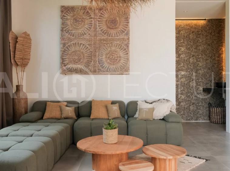 Ricefield-View-4-Bedroom-Villa-for-Sale-in-Tanah-Lot-13