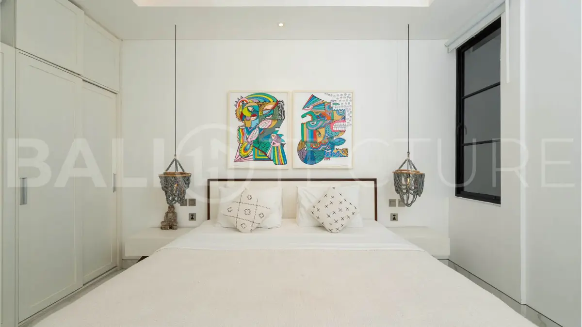 Spacious 3BR Villa in Seminyak – Ideal for Living or Investment12