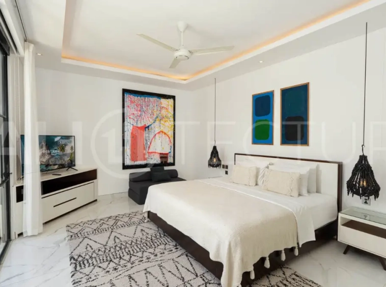 Spacious 3BR Villa in Seminyak – Ideal for Living or Investment1