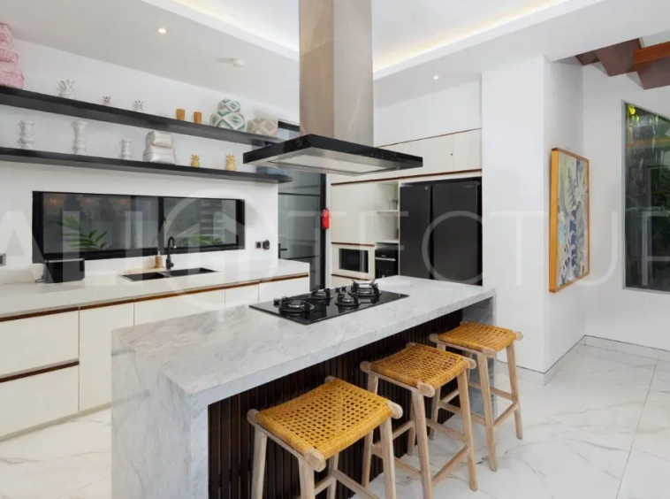 Spacious 3BR Villa in Seminyak – Ideal for Living or Investment7