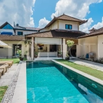 Comfortable Family Villa in Seminyak with Open Living5