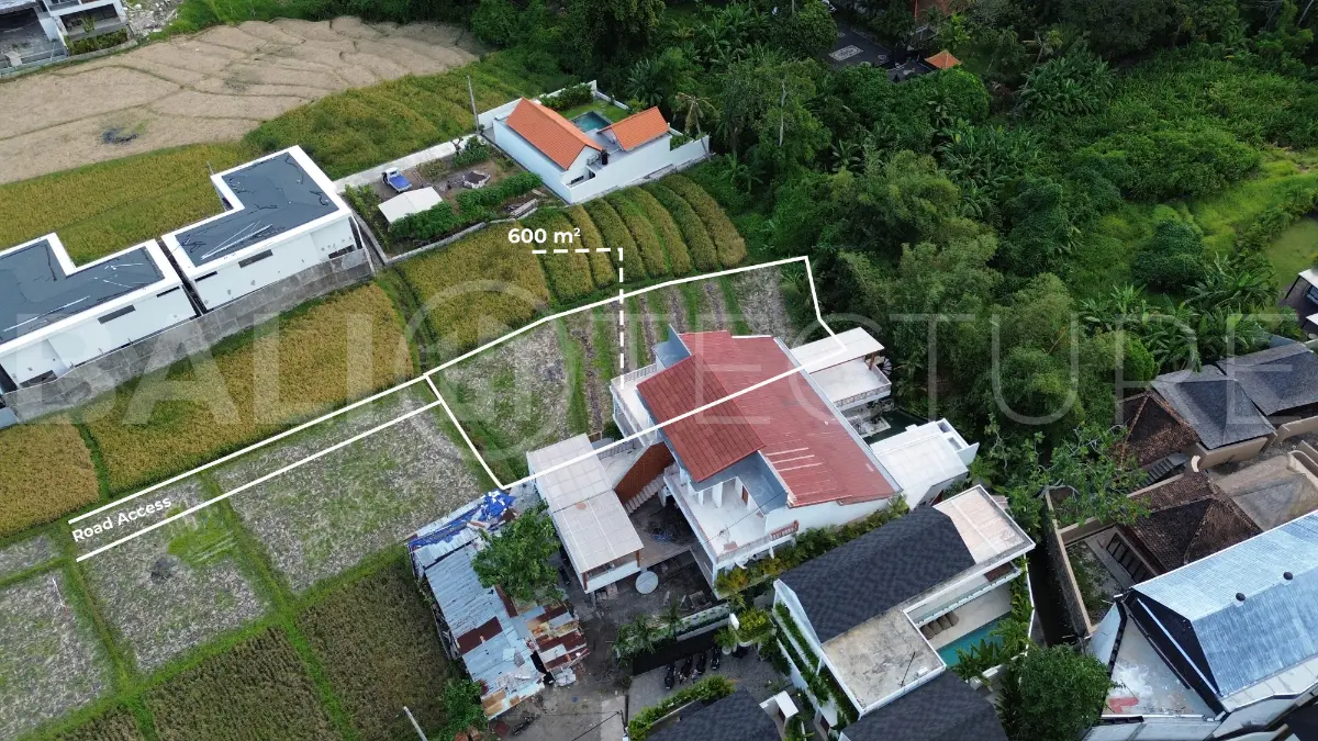 Prime 600 sqm Land in Seseh – Walking Distance to the Beach4