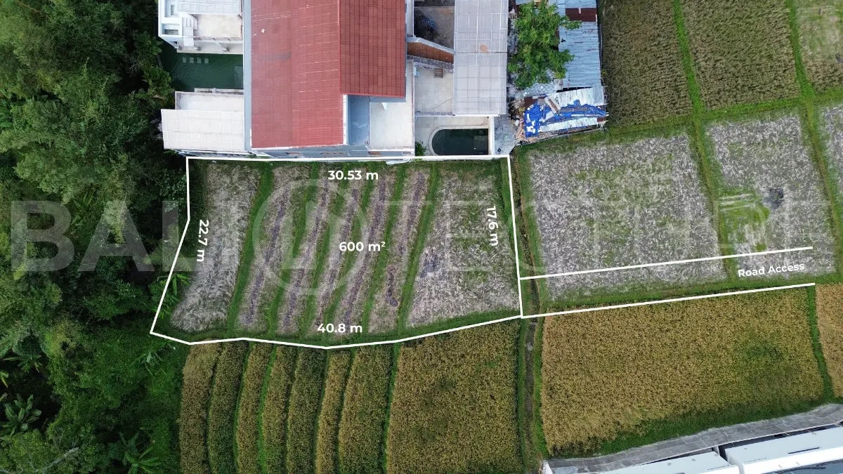 Prime 600 sqm Land in Seseh – Walking Distance to the Beach1