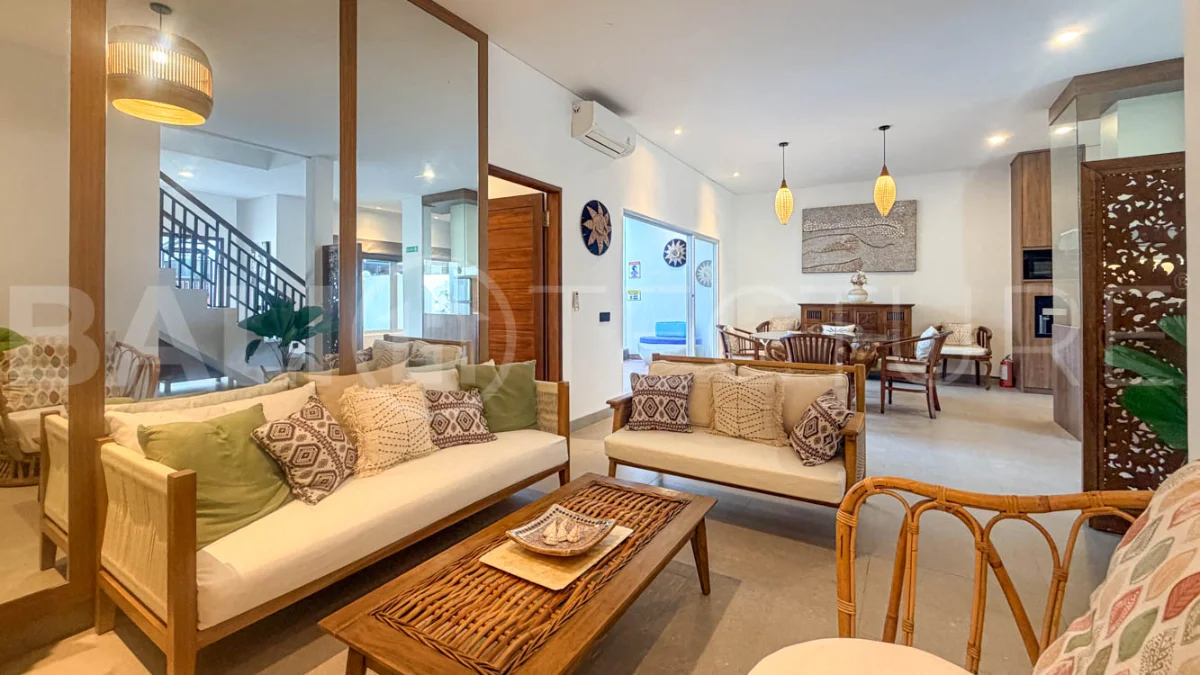 Charming-3-Bedroom-Villa-for-Sale-in-Seminyak-Residential-7