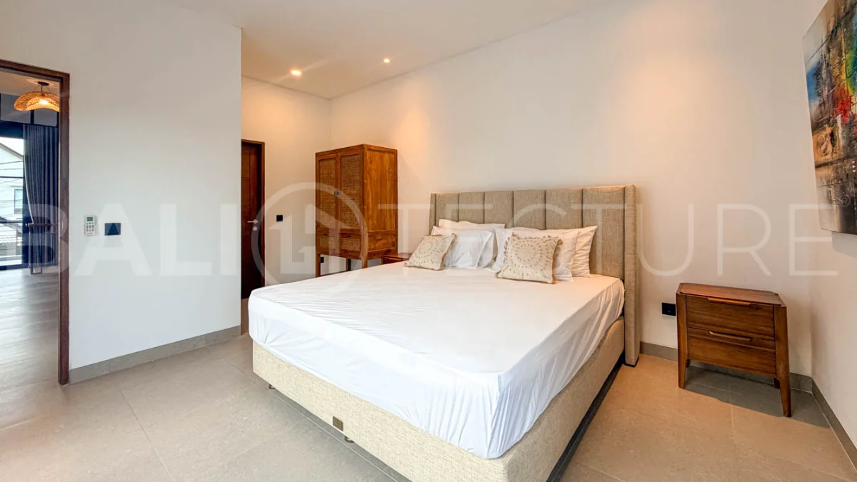 Charming-3-Bedroom-Villa-for-Sale-in-Seminyak-Residential-16