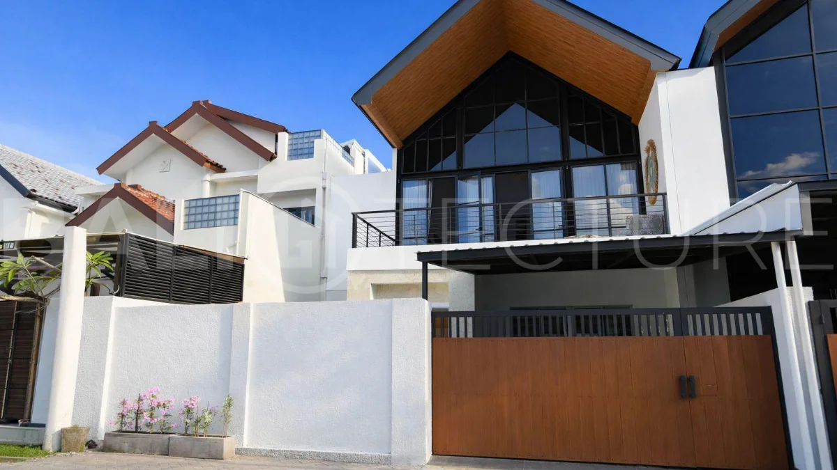 Charming-4-Bedroom-Villa-for-Sale-in-Seminyak-Residential-3