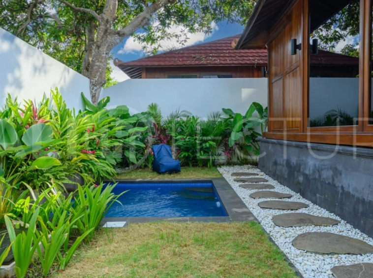 Charming-Wooden-1-Bedroom-Villa-for-Sale-in-Ungasan-2
