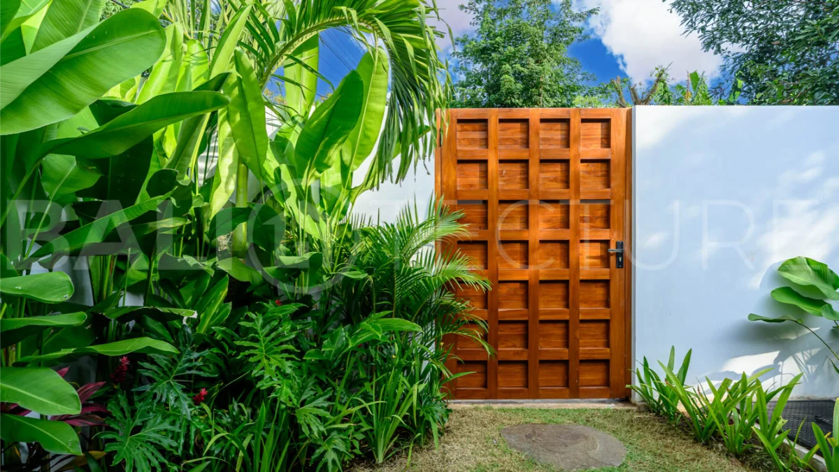 Charming-Wooden-1-Bedroom-Villa-for-Sale-in-Ungasan-4