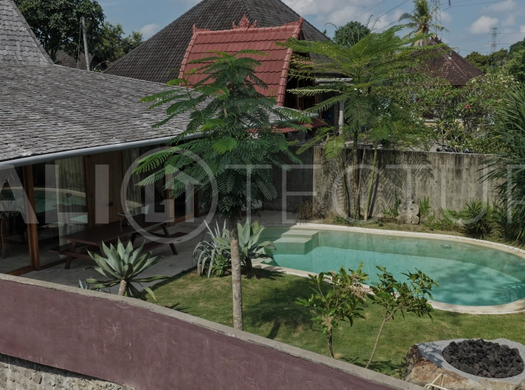 Joglo-Style-3-Bedroom-Villa-for-Sale-in-Buwit-Tabanan-3