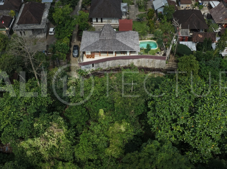 Joglo-Style-3-Bedroom-Villa-for-Sale-in-Buwit-Tabanan-7