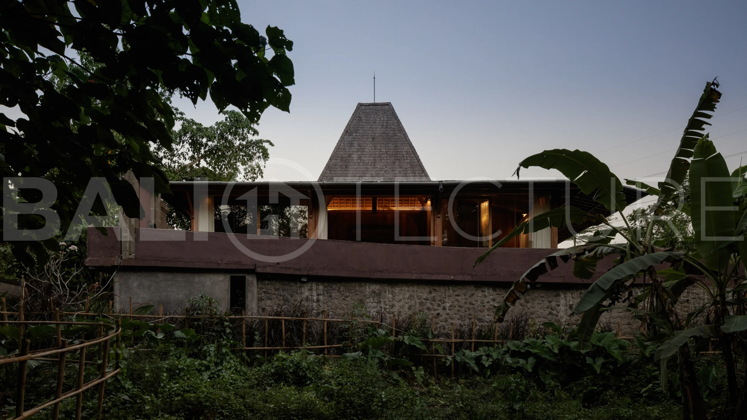 Joglo-Style-3-Bedroom-Villa-for-Sale-in-Buwit-Tabanan-11