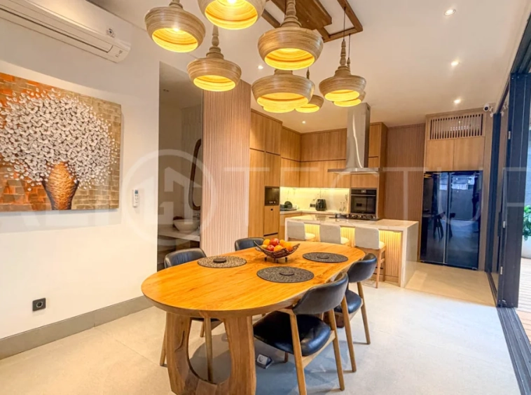 Luxurious-Modern-3-1-Bedroom-Villa-for-Sale-in-Seminyak-Residential-2