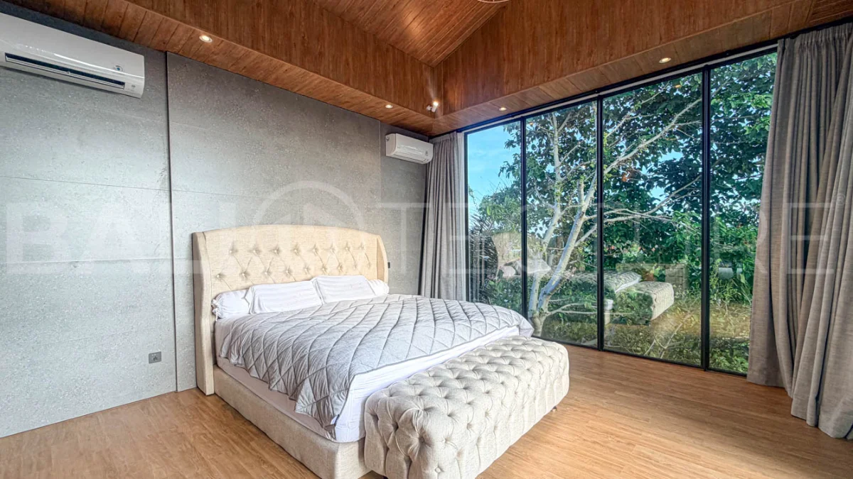 Luxurious-Modern-3-1-Bedroom-Villa-for-Sale-in-Seminyak-Residential-11