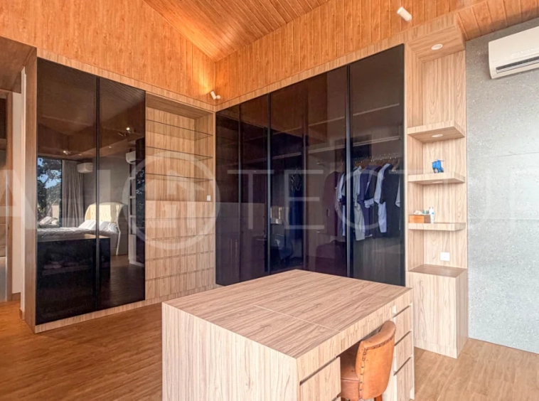 Luxurious-Modern-3-1-Bedroom-Villa-for-Sale-in-Seminyak-Residential-13