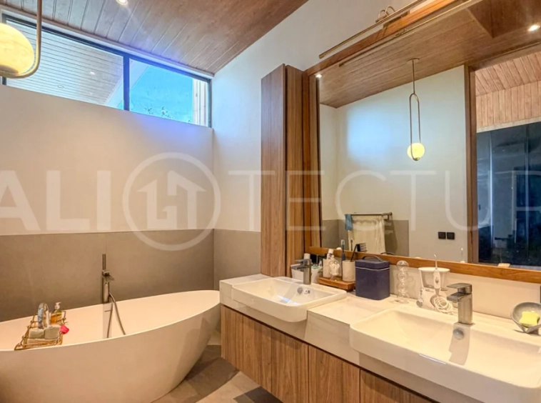 Luxurious-Modern-3-1-Bedroom-Villa-for-Sale-in-Seminyak-Residential-14