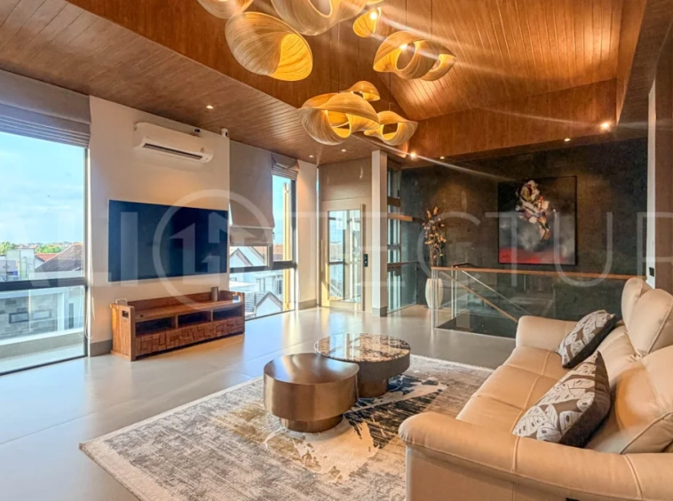 Luxurious-Modern-3-1-Bedroom-Villa-for-Sale-in-Seminyak-Residential-17
