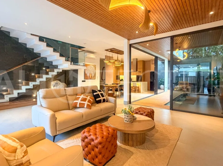 Luxurious-Modern-3-1-Bedroom-Villa-for-Sale-in-Seminyak-Residential-4