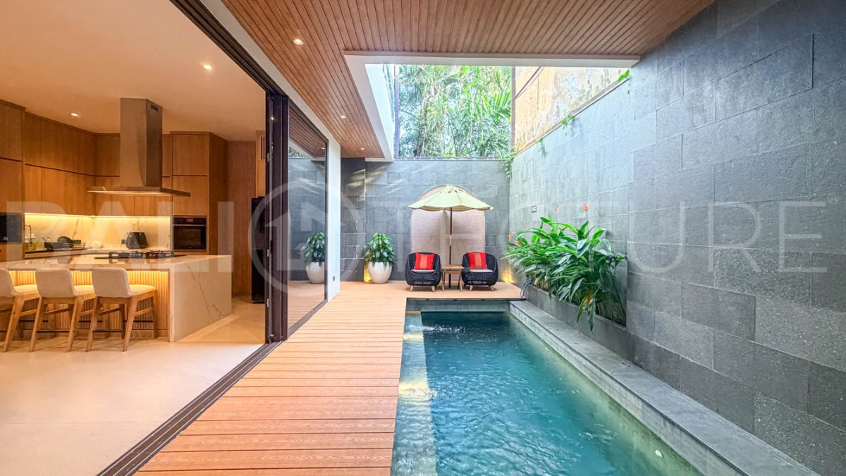 Luxurious-Modern-3-1-Bedroom-Villa-for-Sale-in-Seminyak-Residential-5
